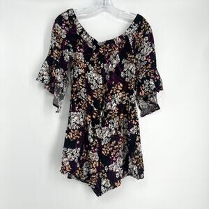 Express Womens Black Floral Romper Size M White Flowers Printed Boho Ruffle Chic